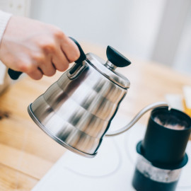 Buy Hario V60 Buono Drip Kettle, Silver - 700ml in Saudi 2